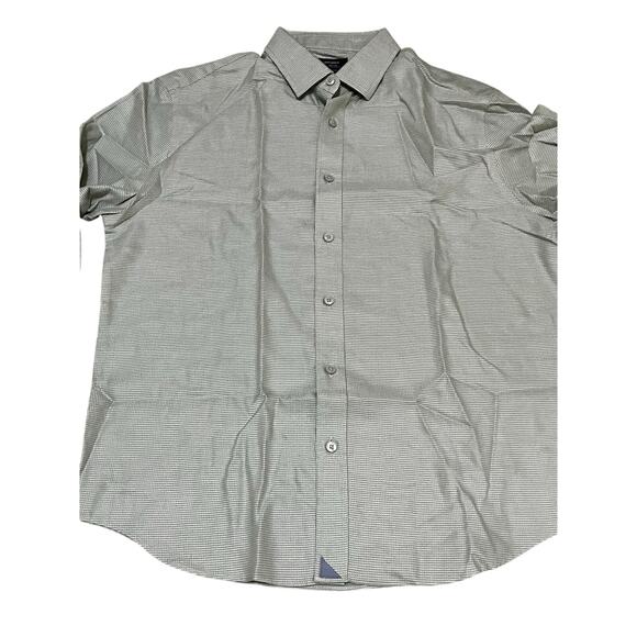 Untuckit Men’s Green Button Down Size Medium - Picture 2 of 7